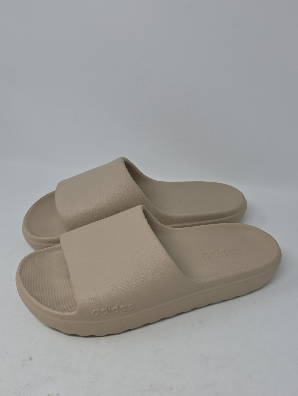 adidas Adilette Unisex Beige Slide Sandals Men 9 Women's 10